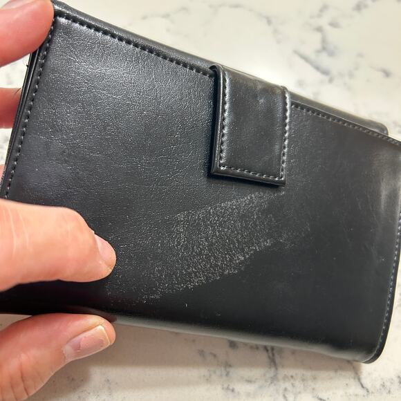 Vintage Guess Wallet Black Faux Leather Bi-fold with Snap pocket SOME WEAR - Picture 2 of 12